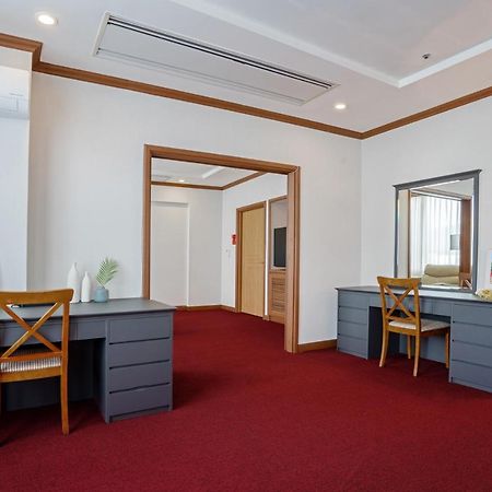 Hotel Homefourest Geoje Exterior foto